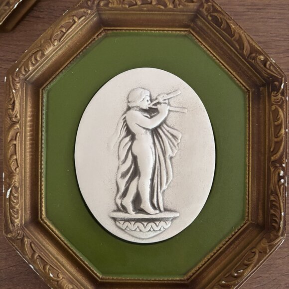 Vintage Set of Devonware Chalkware Wall Art, Greek Figurines - Picture 3 of 5